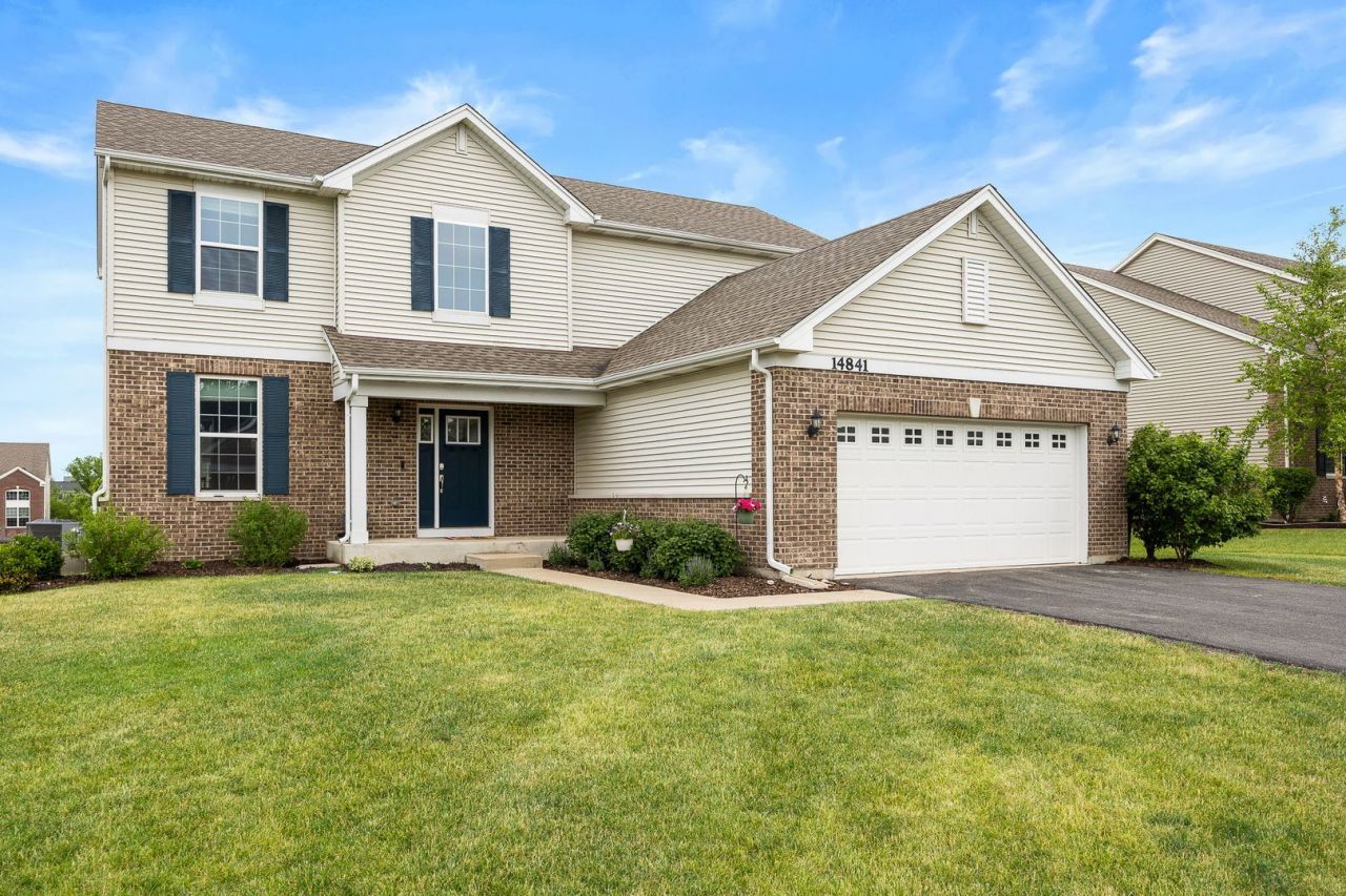 14841 W Carver Crossing, Manhattan, IL 60442