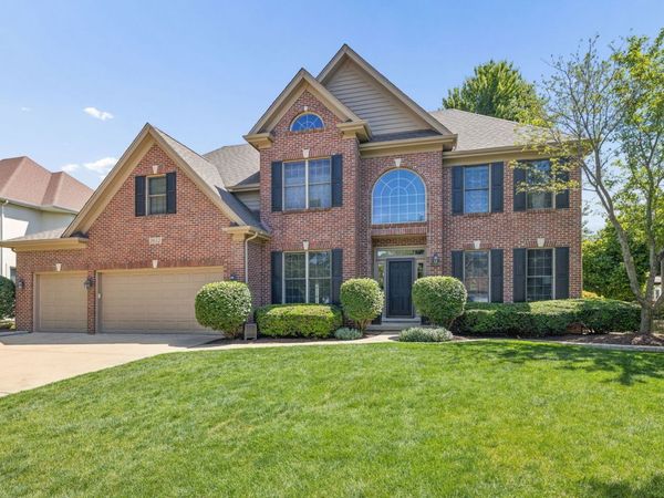 2612 Charlestowne Lane , Naperville, IL 60564
