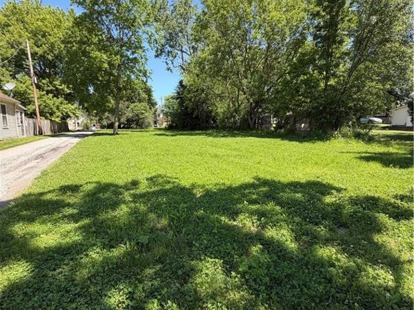 369 W North Street , Wooster, OH 44691