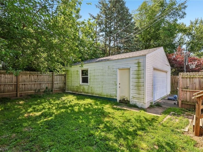 1430 Janice , Massillon, OH 44646 Photo 35