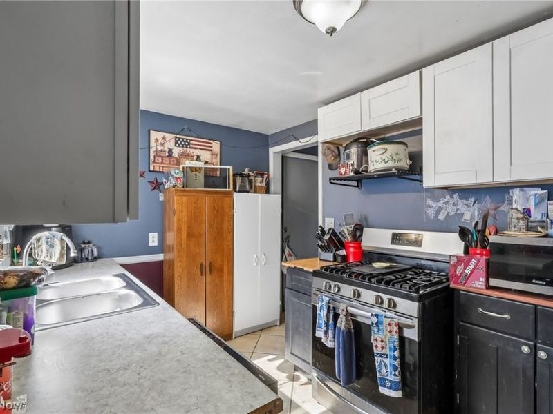 1430 Janice , Massillon, OH 44646 Photo 4