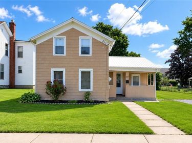 30 Rumsey Street , Seneca Falls, NY 13148