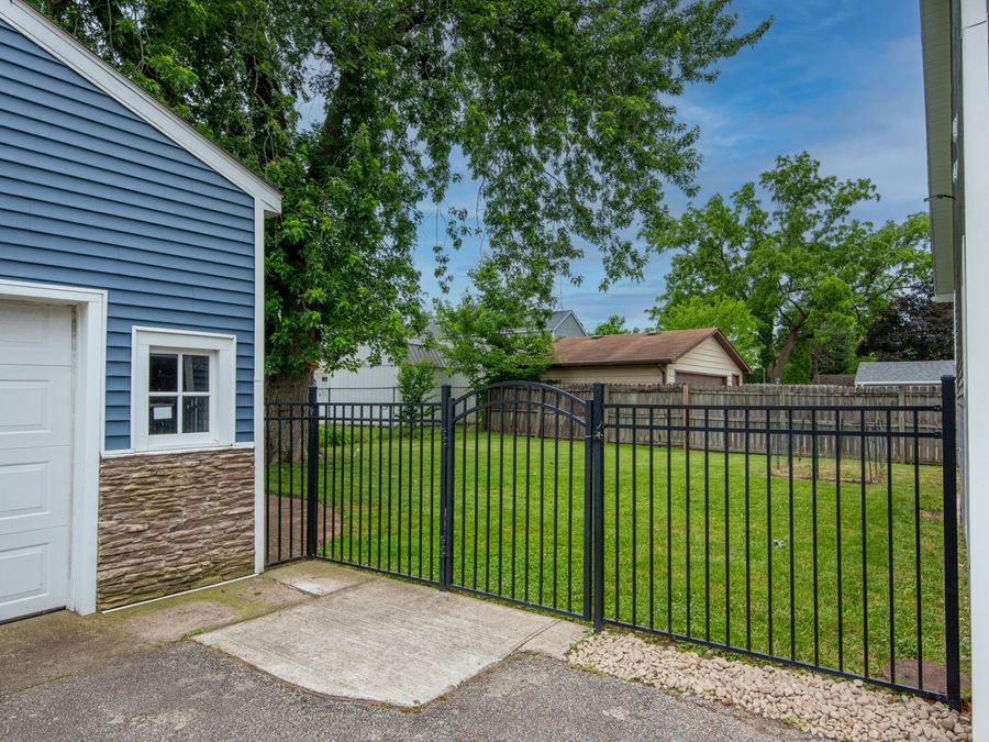 Property Image 35