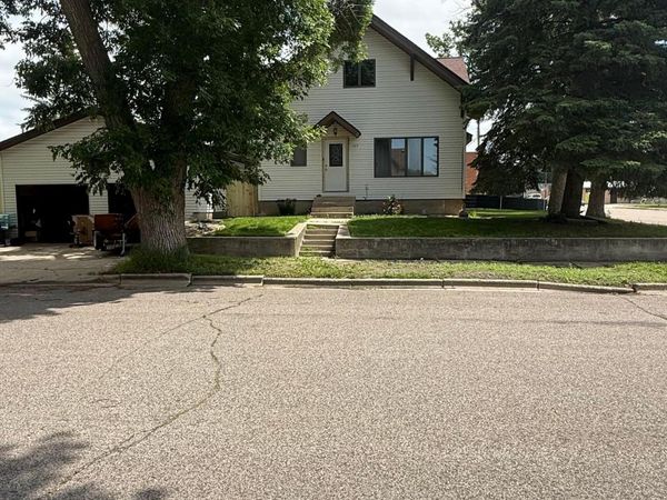109 3rd Avenue N, Brownton, MN 55312