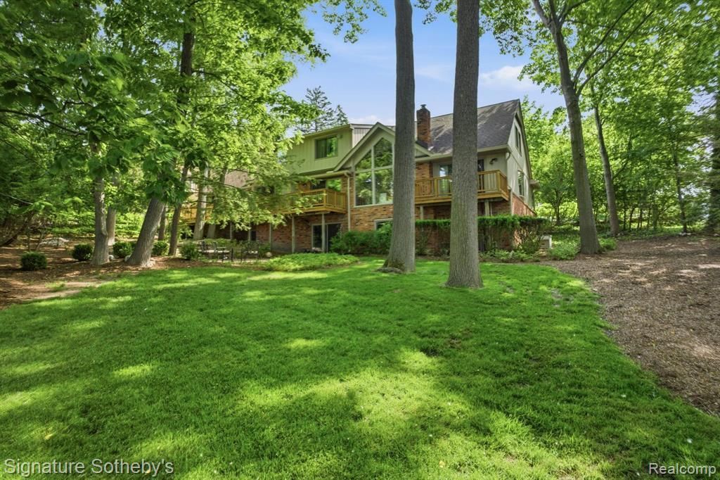 3215 Woodview Lake Road, West Bloomfield Township, Mi 48323 Main Photo