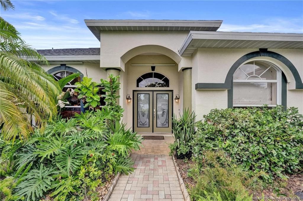 460 NE Cornwall Ave Avenue, Port Saint Lucie, FL 34983 Photo