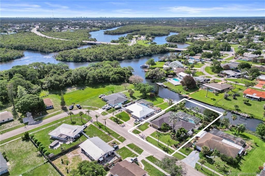 460 NE Cornwall Ave Avenue, Port Saint Lucie, FL 34983 Photo