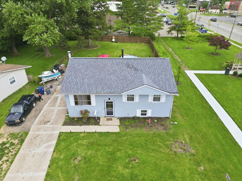 66 Imperial Drive, Columbus, OH 43230 Photo 3