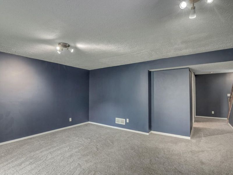 4064 Edgelake Court, Villa Hills, KY 41017 Photo 17