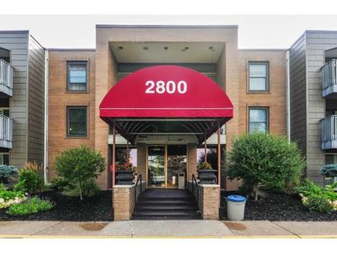 2800 Hamline Avenue N, Unit 229, Roseville, MN 55113