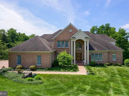 1190 OVERBROOK CIRCLE York, PA 17403