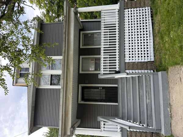 2718 E 78th Street , Chicago, IL 60649