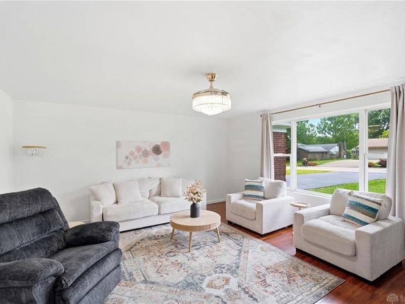 3150 Bonnie Villa Lane, Beavercreek, OH 45431 Photo 5