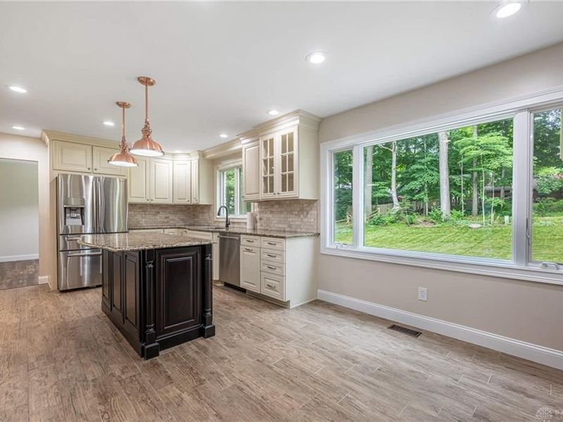 239 Honey Jane Drive, Beavercreek, OH 45434 Photo 13