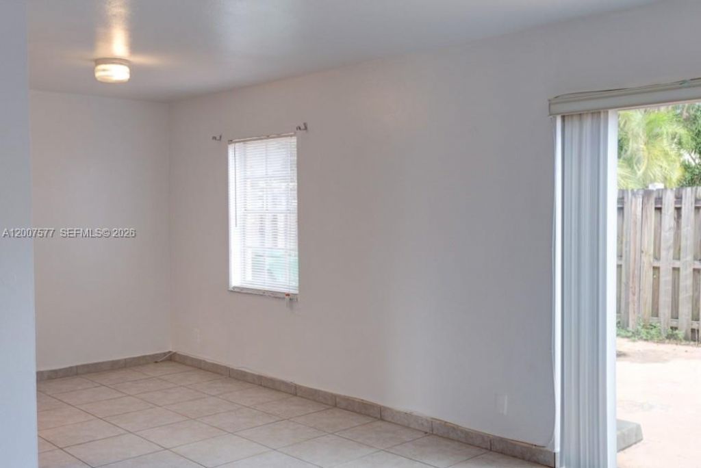 8020 SW 17th Pl , Unit 3-5, Davie, FL 33324 Photo