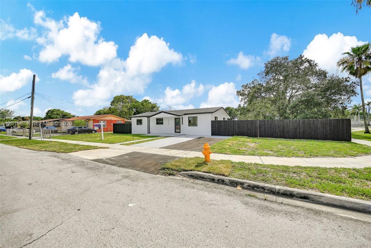 19820 NW 39th Ave , Miami Gardens, FL 33055 Photo
