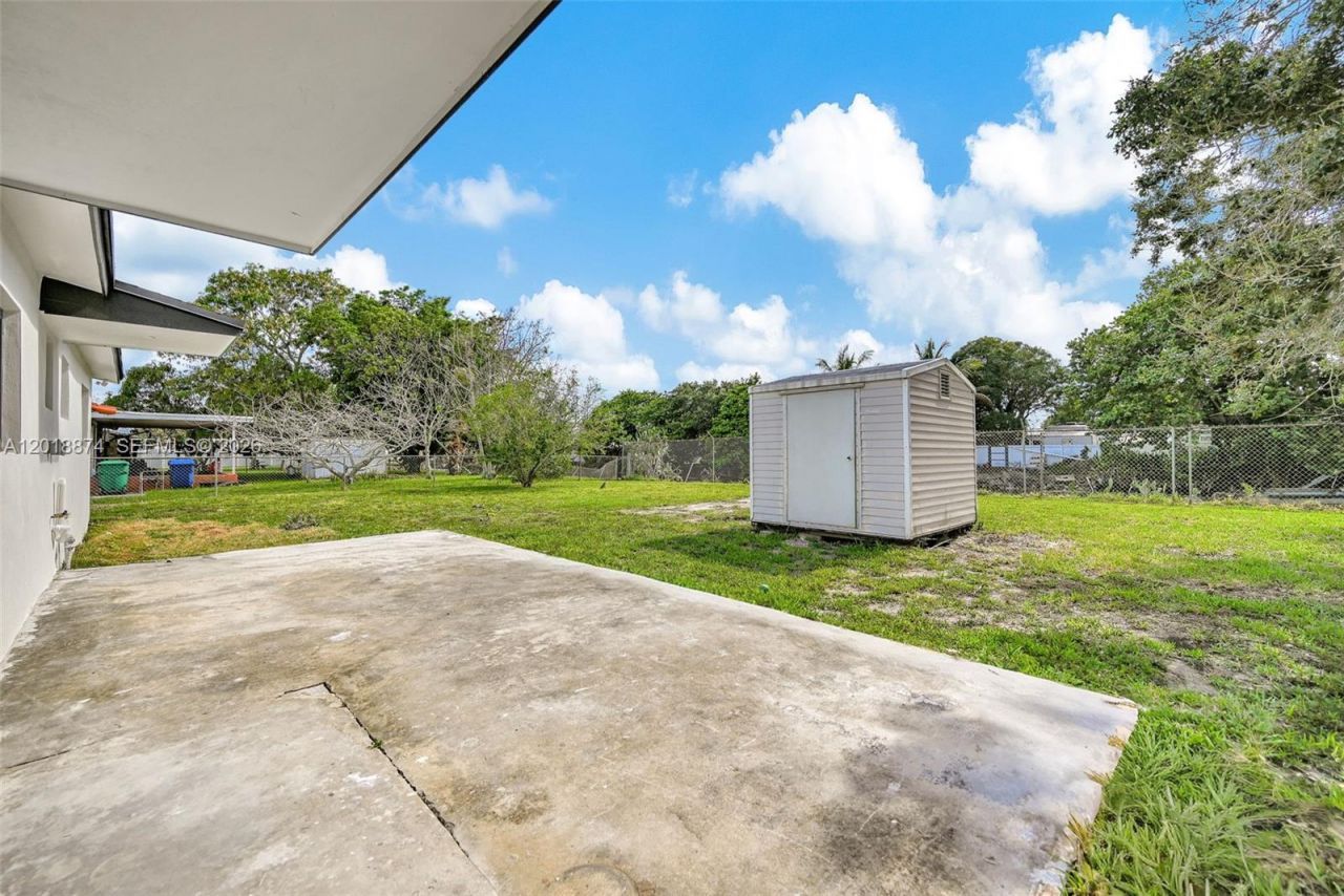 19820 NW 39th Ave , Miami Gardens, FL 33055 Photo