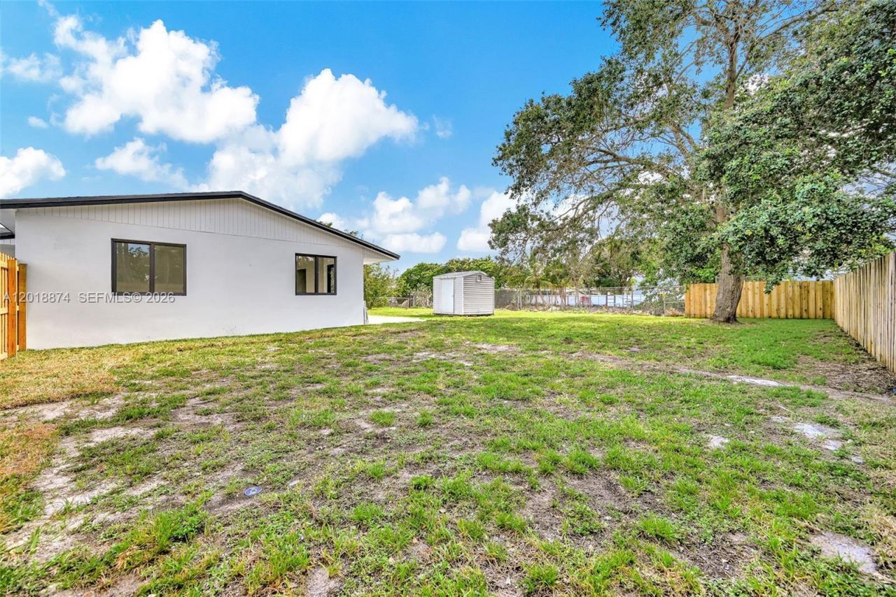 19820 NW 39th Ave , Miami Gardens, FL 33055 Photo