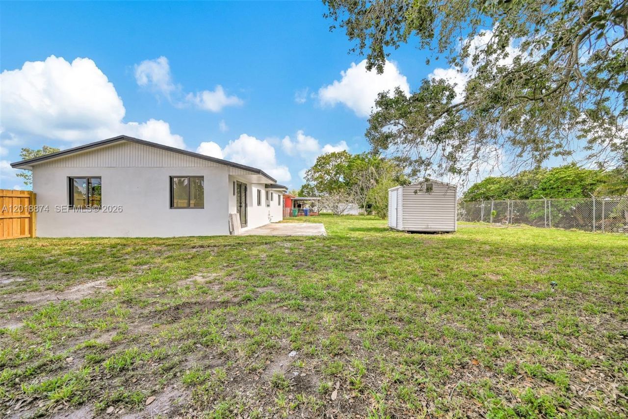 19820 NW 39th Ave , Miami Gardens, FL 33055 Photo