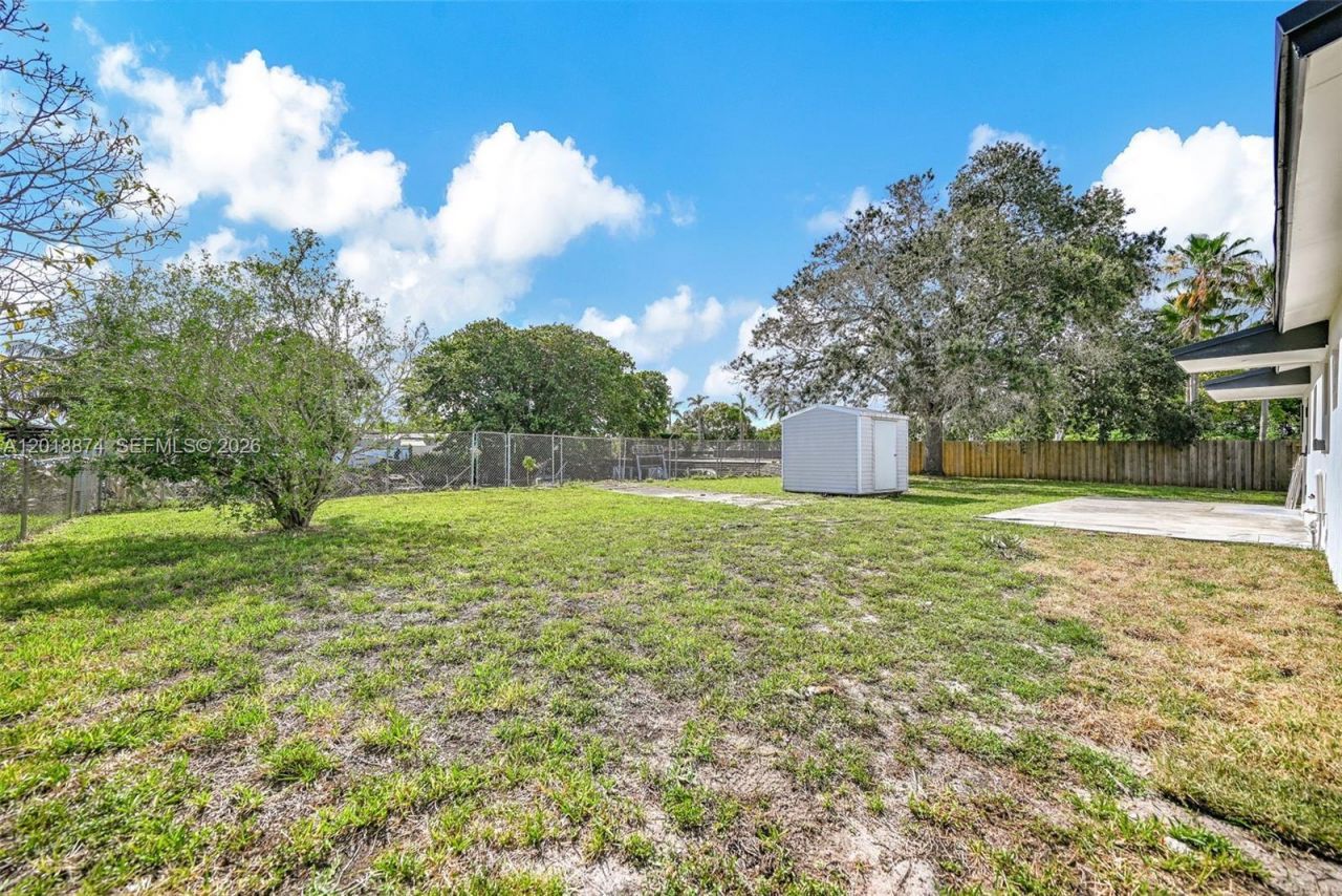 19820 NW 39th Ave , Miami Gardens, FL 33055 Photo