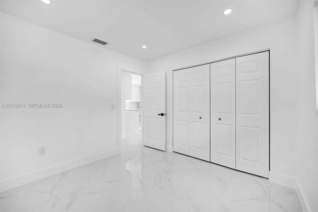 19820 NW 39th Ave , Miami Gardens, FL 33055 Photo