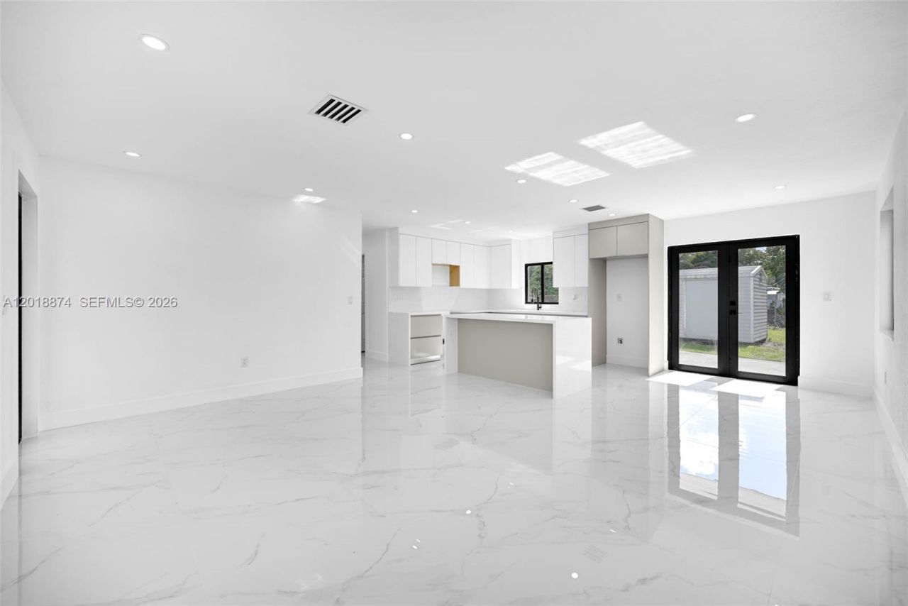 19820 NW 39th Ave , Miami Gardens, FL 33055 Photo