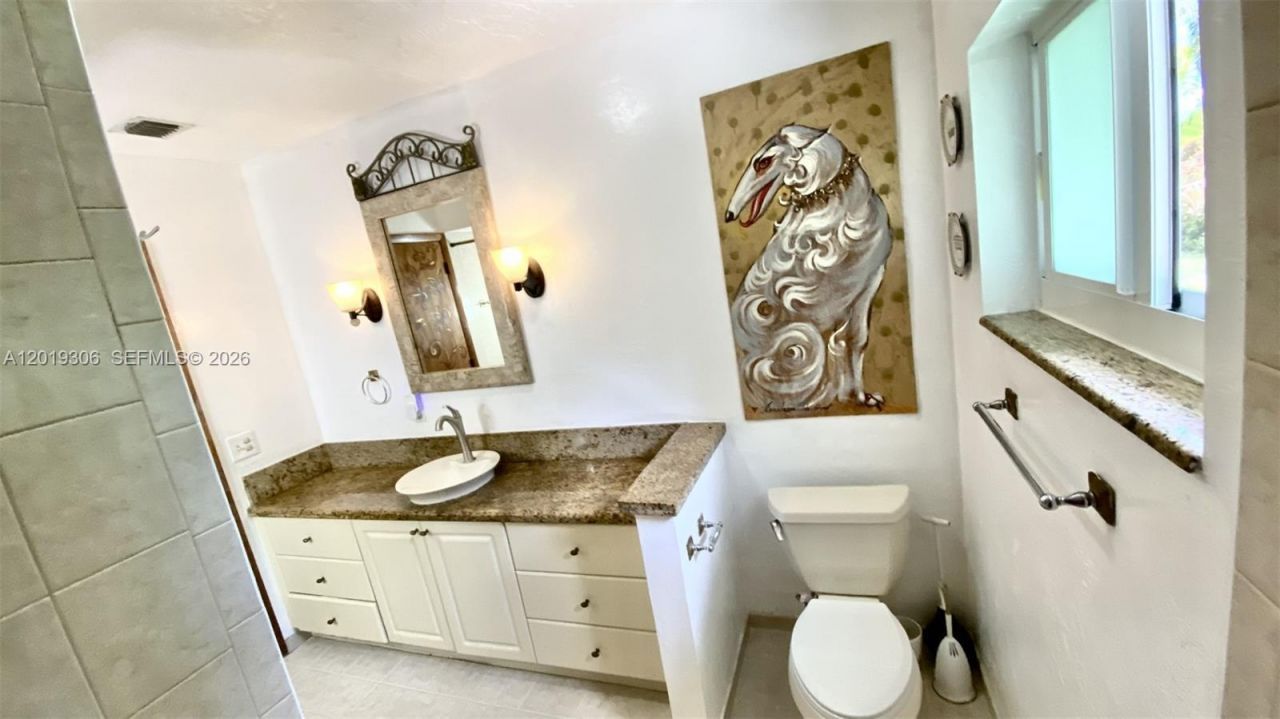 13550 S Biscayne River Rd , Miami, FL 33161 Photo