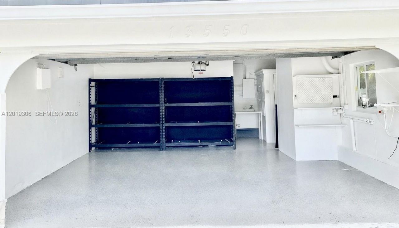 13550 S Biscayne River Rd , Miami, FL 33161 Photo