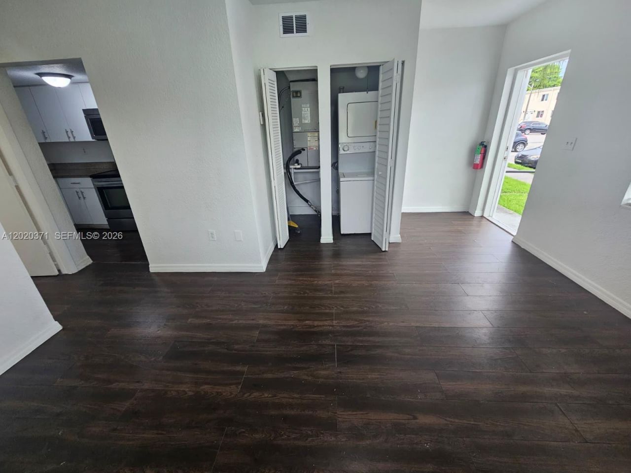 300 NW 84th Ter, Unit 300, Miami, FL 33150 Photo