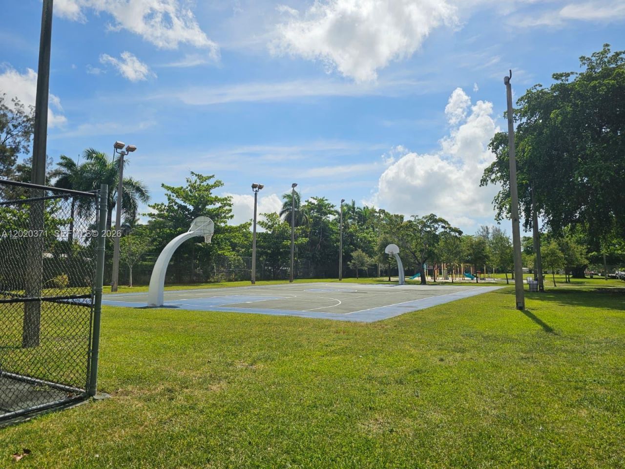300 NW 84th Ter, Unit 300, Miami, FL 33150 Photo