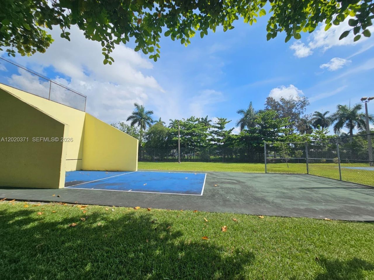 300 NW 84th Ter, Unit 300, Miami, FL 33150 Photo