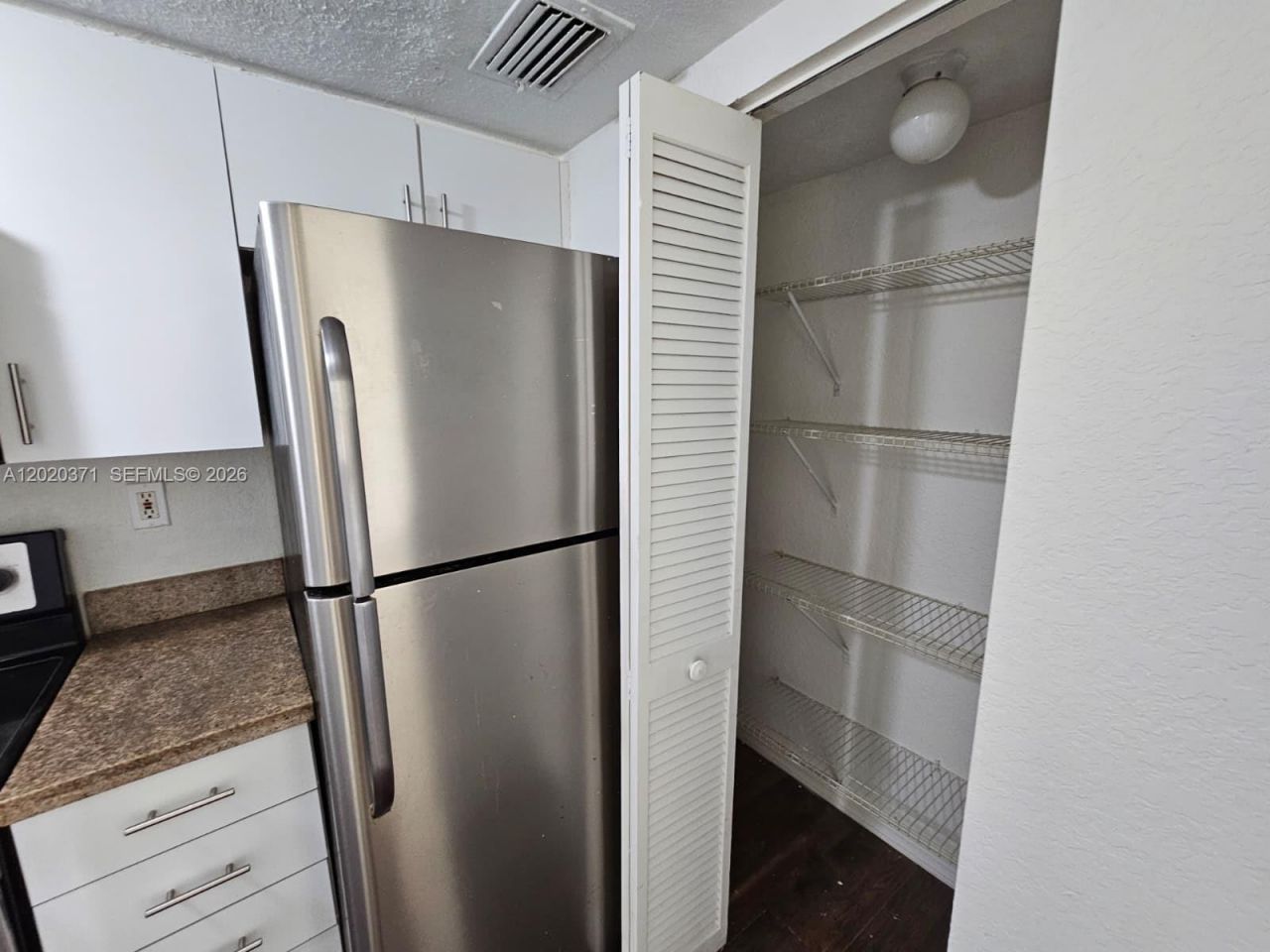 300 NW 84th Ter, Unit 300, Miami, FL 33150 Photo