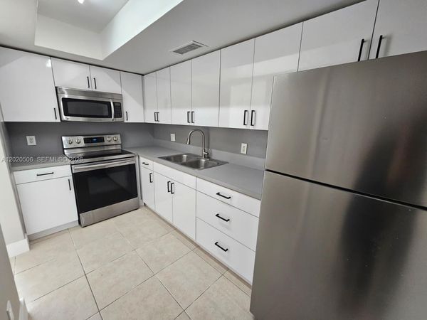 13700 NE 6th Ave , Unit 106, North Miami, FL 33161