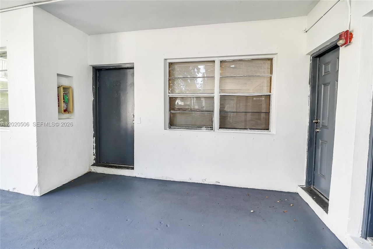 13700 NE 6th Ave , Unit 106, North Miami, FL 33161 Photo
