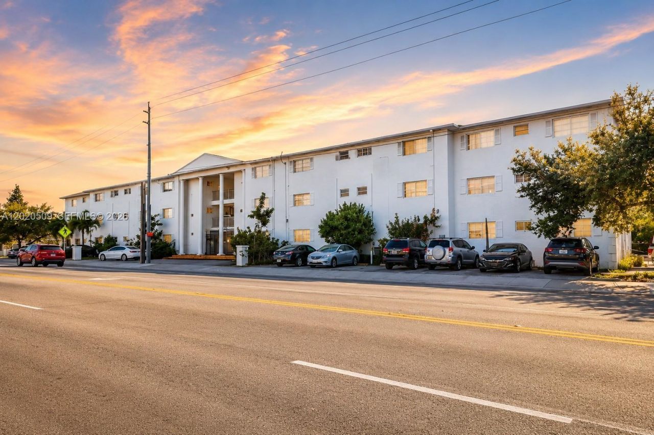 13700 NE 6th Ave , Unit 113, North Miami, FL 33161 Photo