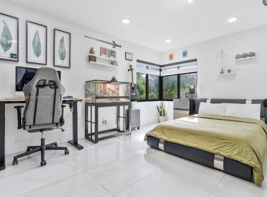 Please Call For Address, Hollywood, FL 33019 Photo
