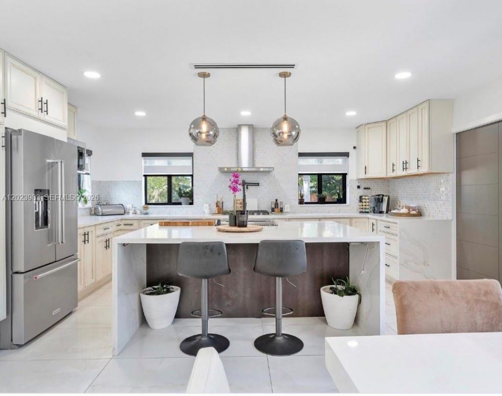Please Call For Address, Hollywood, FL 33019 Photo