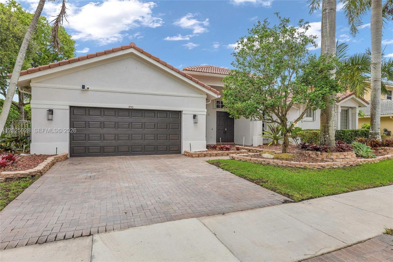 950 Marina Dr , Weston, FL 33327 Photo