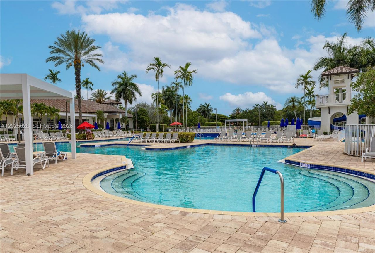 950 Marina Dr, Weston, FL 33327 Photo