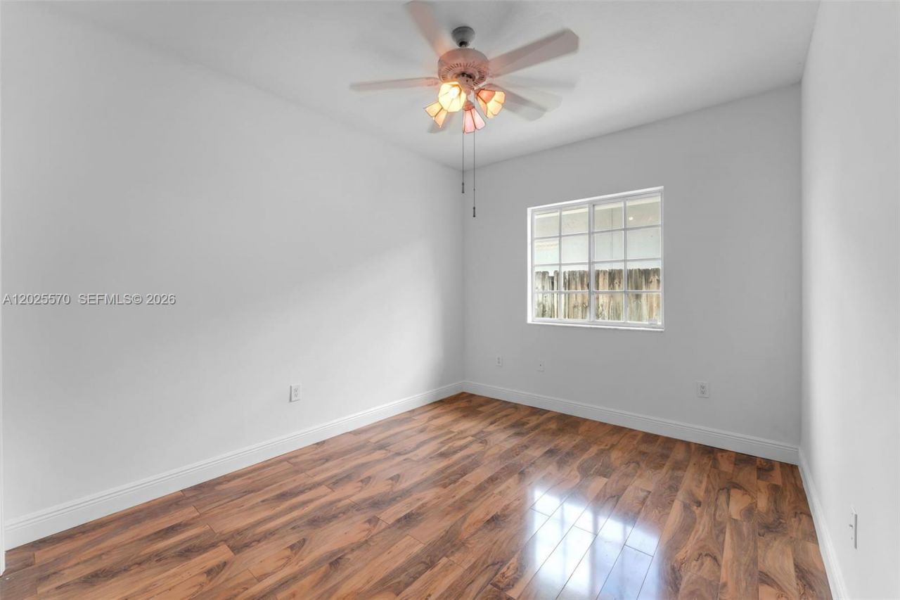 10000 SW 159th Ave , Miami, FL 33196 Photo
