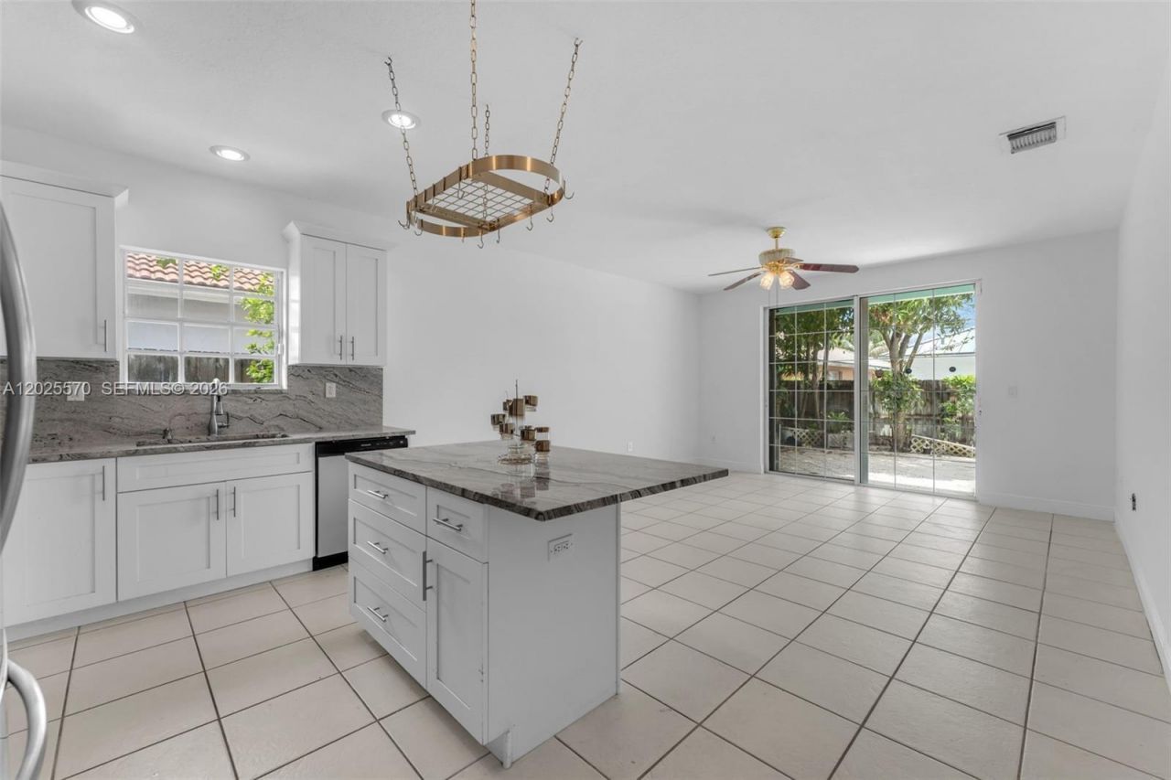 10000 SW 159th Ave , Miami, FL 33196 Photo