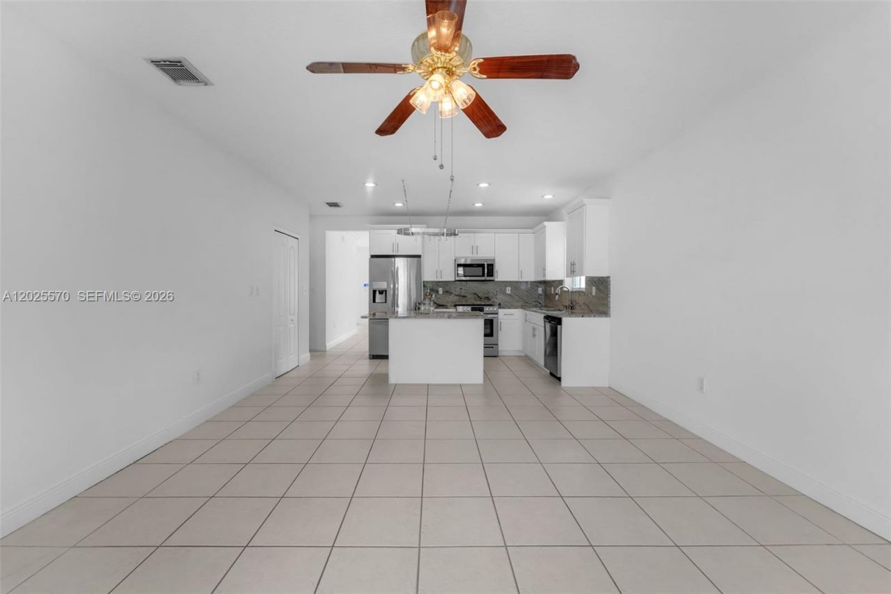 10000 SW 159th Ave , Miami, FL 33196 Photo