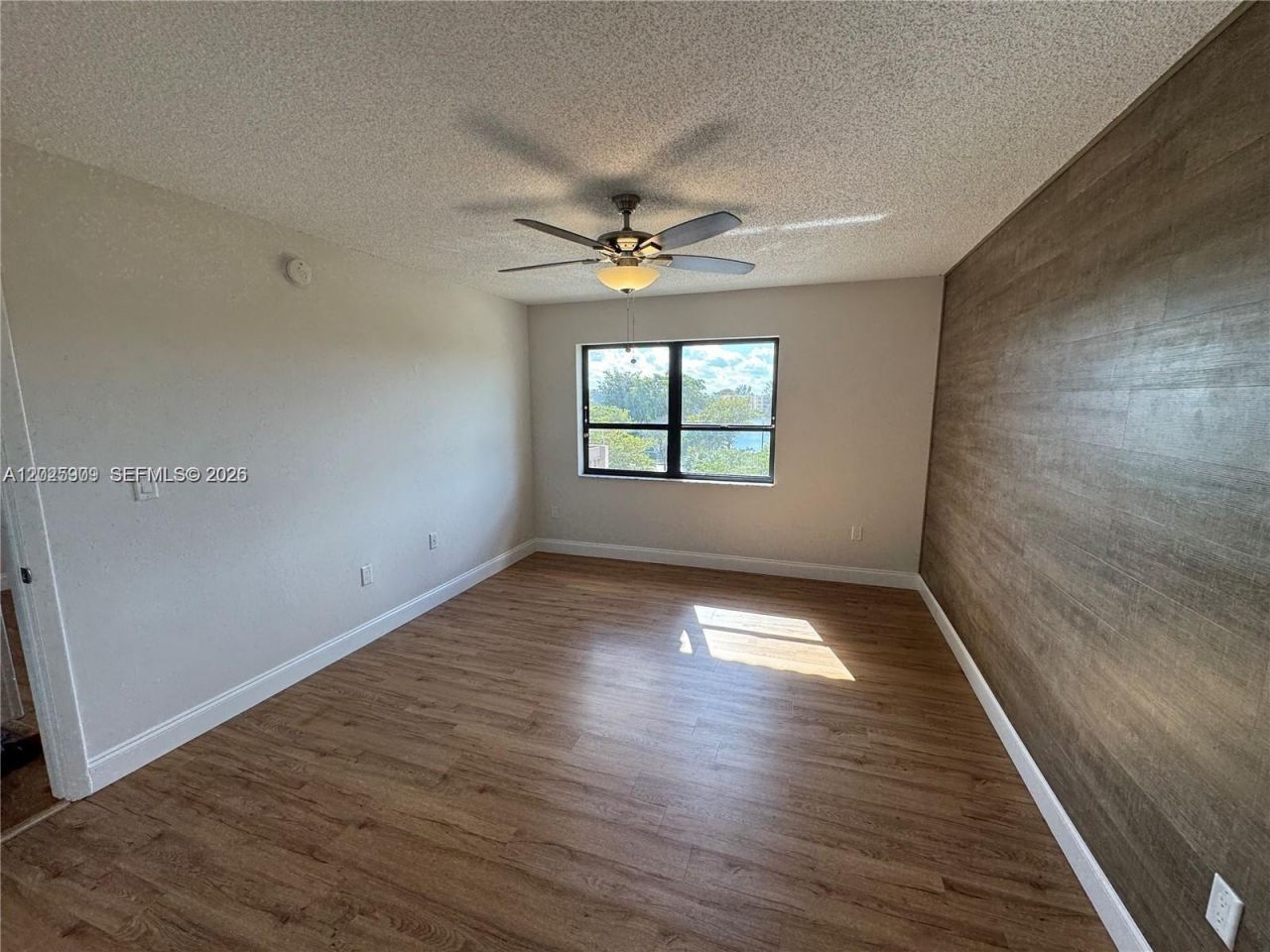1121 SW 122nd Ave , Unit 412-2, Miami, FL 33184 Photo