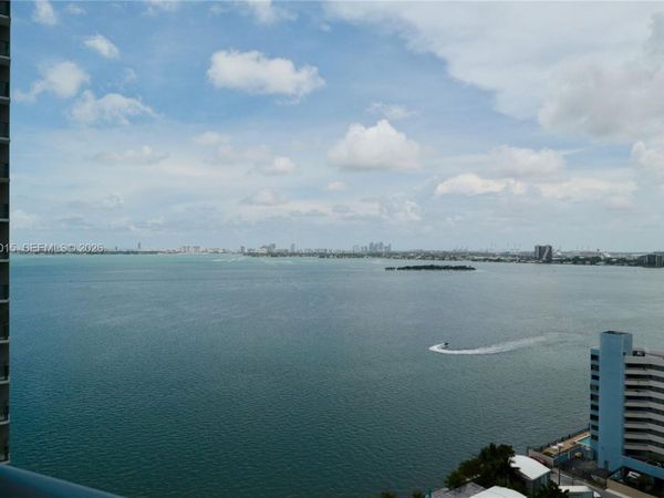 650 NE 32 , Unit 1906, Miami, FL 33137