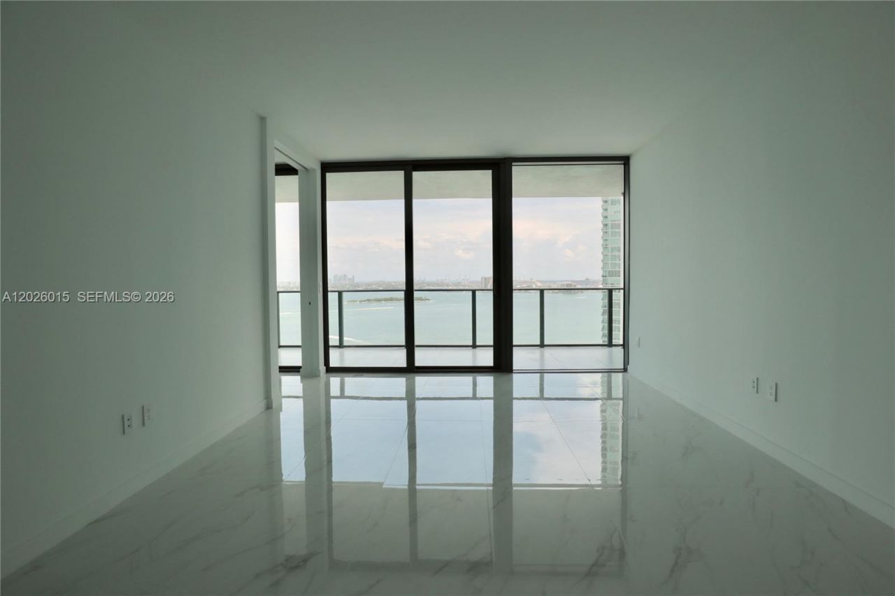 650 NE 32 , Unit 1906, Miami, FL 33137 Photo