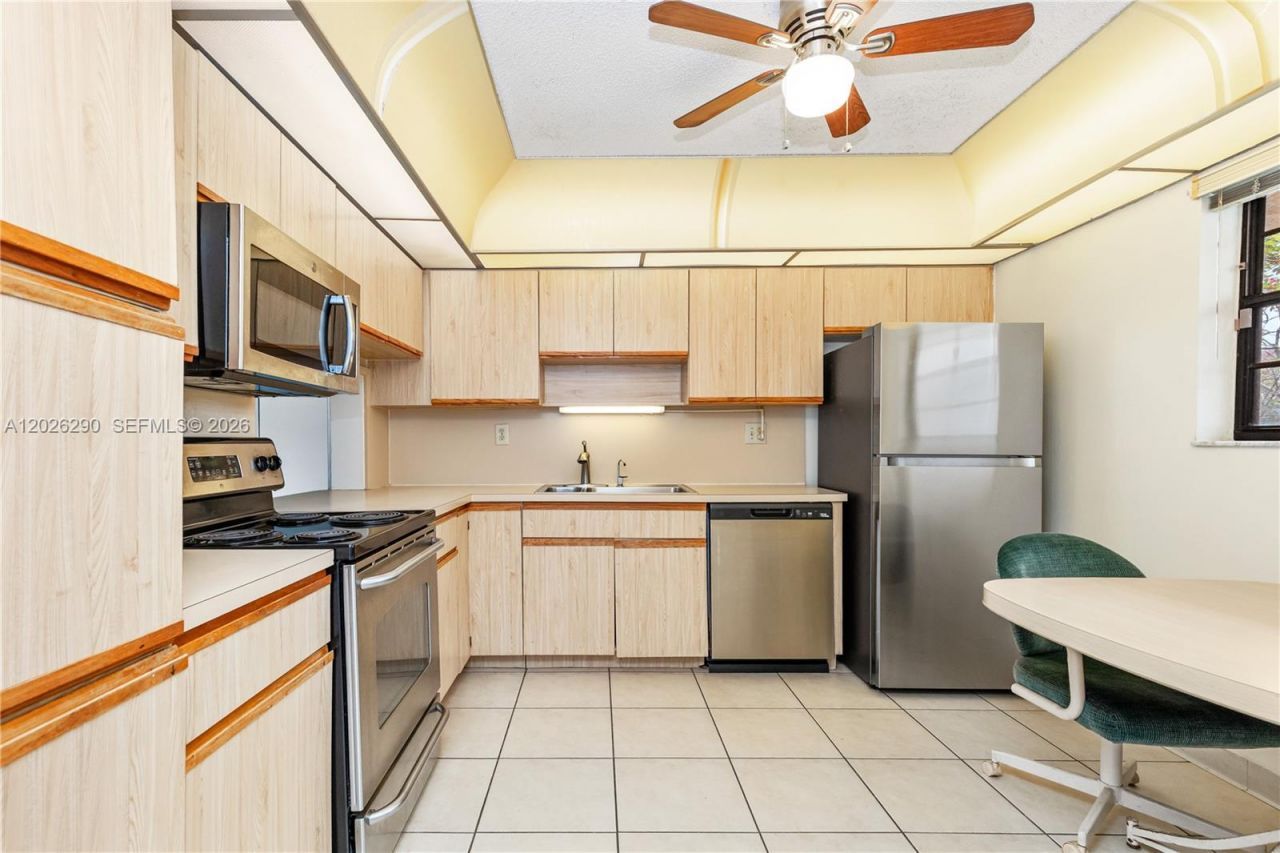 4950 E Sabal Palm Blvd , Unit 106, Tamarac, FL 33319 Photo