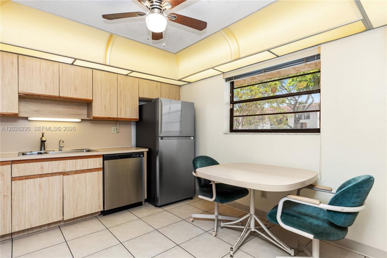 4950 E Sabal Palm Blvd , Unit 106, Tamarac, FL 33319 Photo