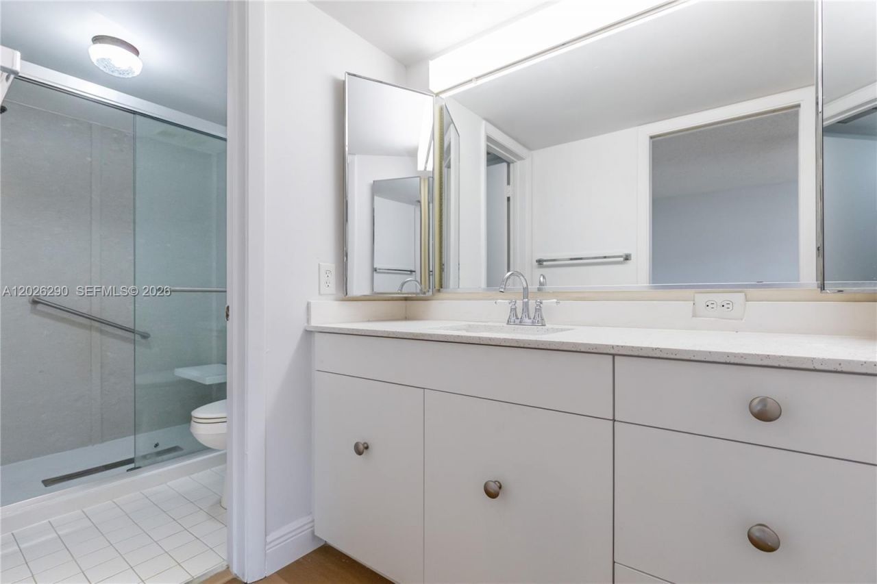 4950 E Sabal Palm Blvd , Unit 106, Tamarac, FL 33319 Photo
