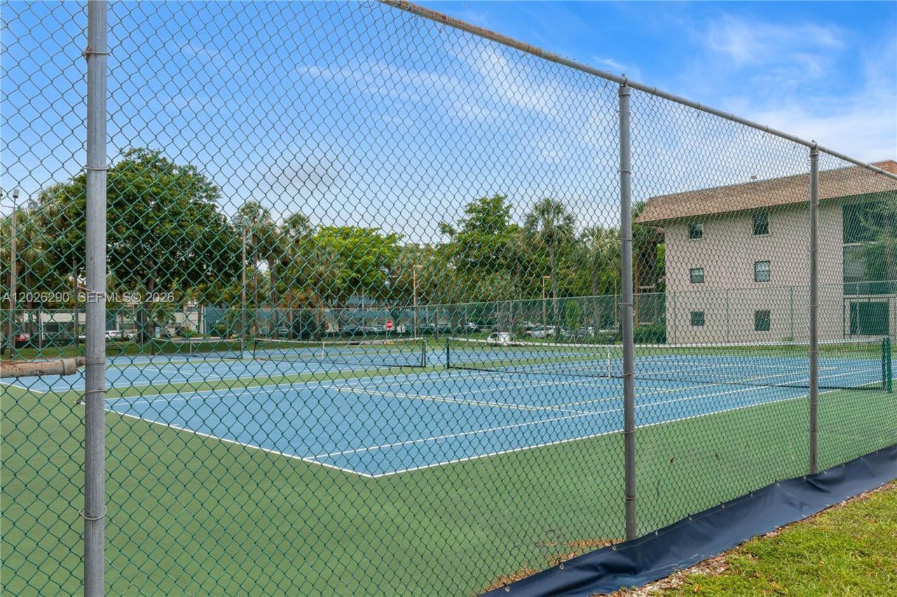 4950 E Sabal Palm Blvd , Unit 106, Tamarac, FL 33319 Photo