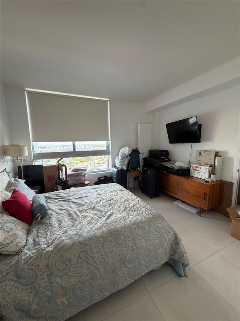 90 SW 3rd St, Unit 4006, Miami, FL 33130 Photo